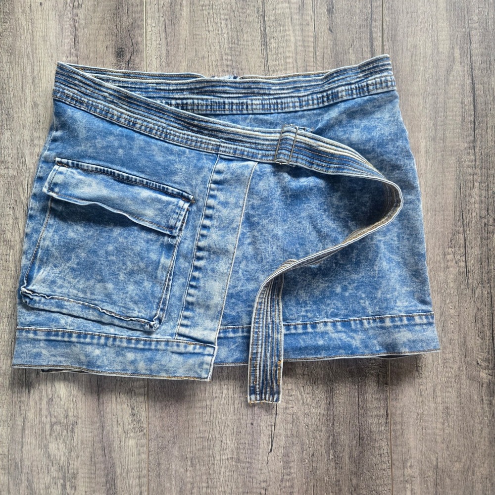 Blue Turtle Acid Wash Y2K Denim Cargo Wrap Mini Skirt Blue Size M